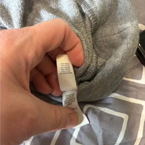 Aerie offline sweatshirt size small. Great condition - Picture 11 of 12